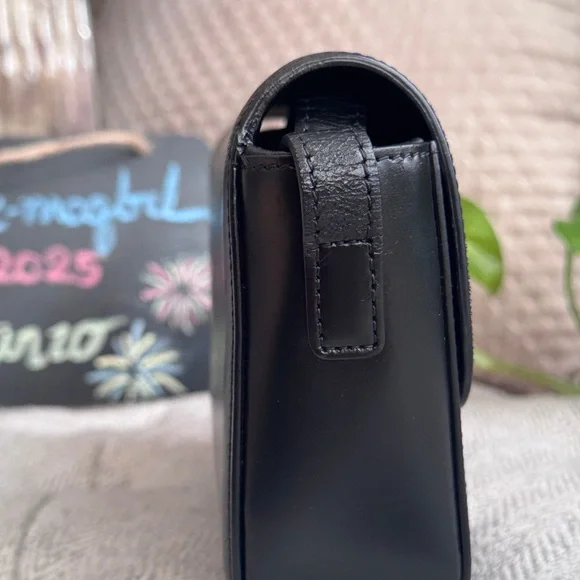 Celine Black Leather Crossbody Bag - Picture 13 of 16